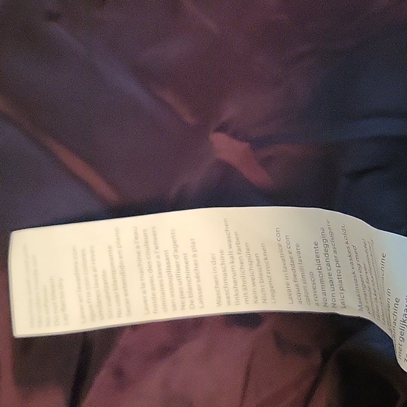 NWT Fabletics Deep Plum Purple Puffer Jacket Womens Size XL - Picture 12 of 13